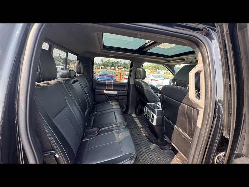 2018 Ford F-150 Lariat - Photo 15 - Brainerd, MN 56401