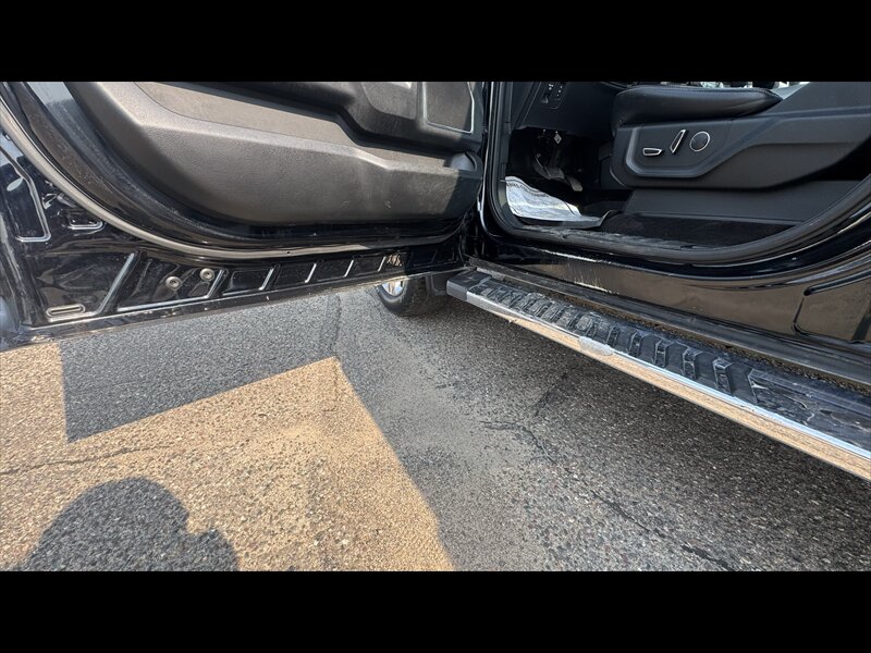 2018 Ford F-150 Lariat - Photo 11 - Brainerd, MN 56401