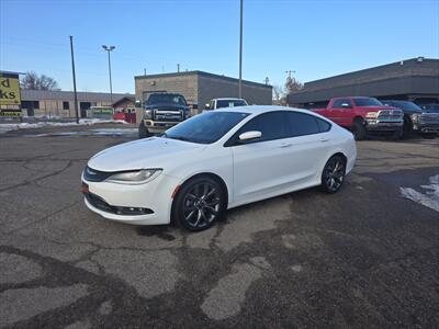 2015 Chrysler 200 Series S Sedan