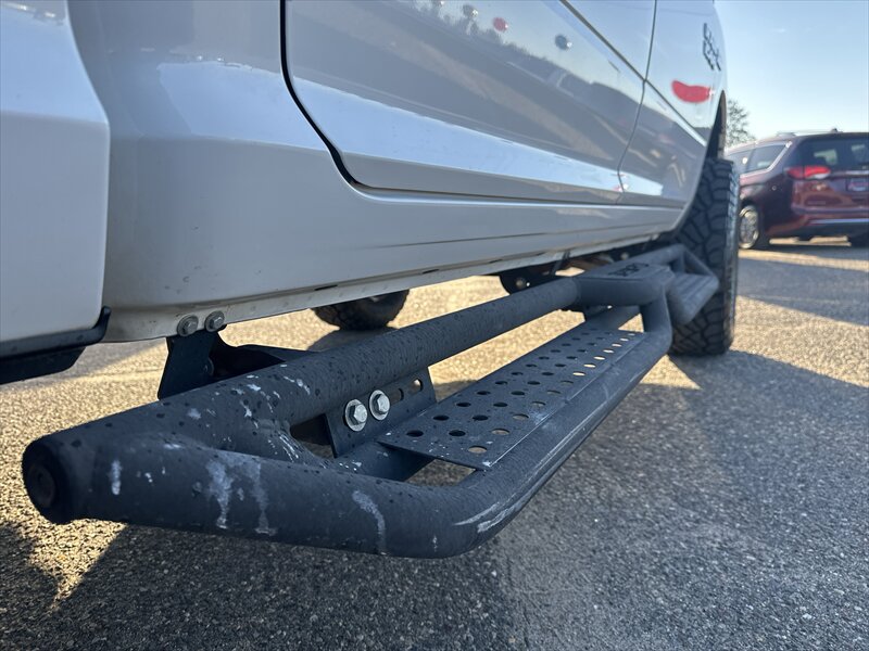 2014 RAM 1500 SLT - Photo 7 - Brainerd, MN 56401