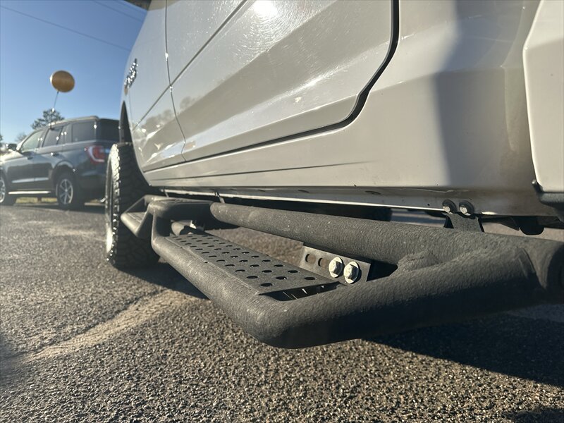 2014 RAM 1500 SLT - Photo 8 - Brainerd, MN 56401