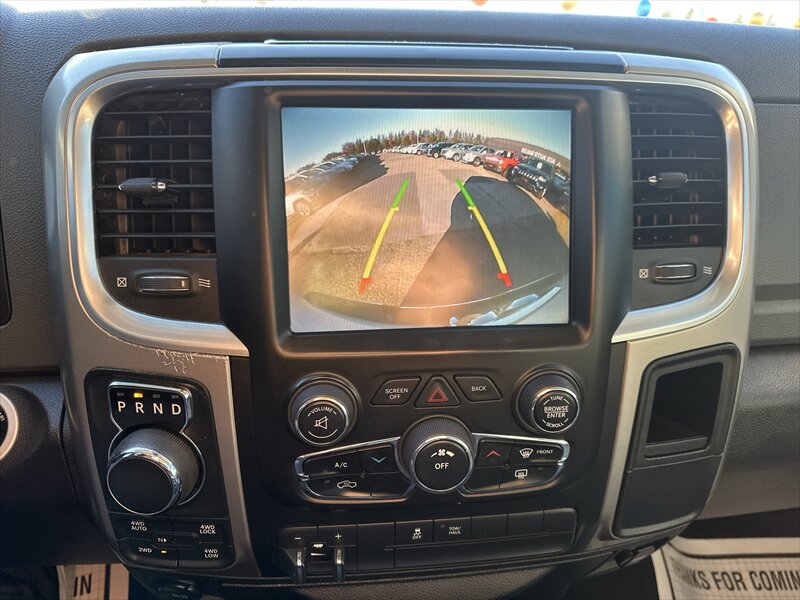 2014 RAM 1500 SLT - Photo 13 - Brainerd, MN 56401