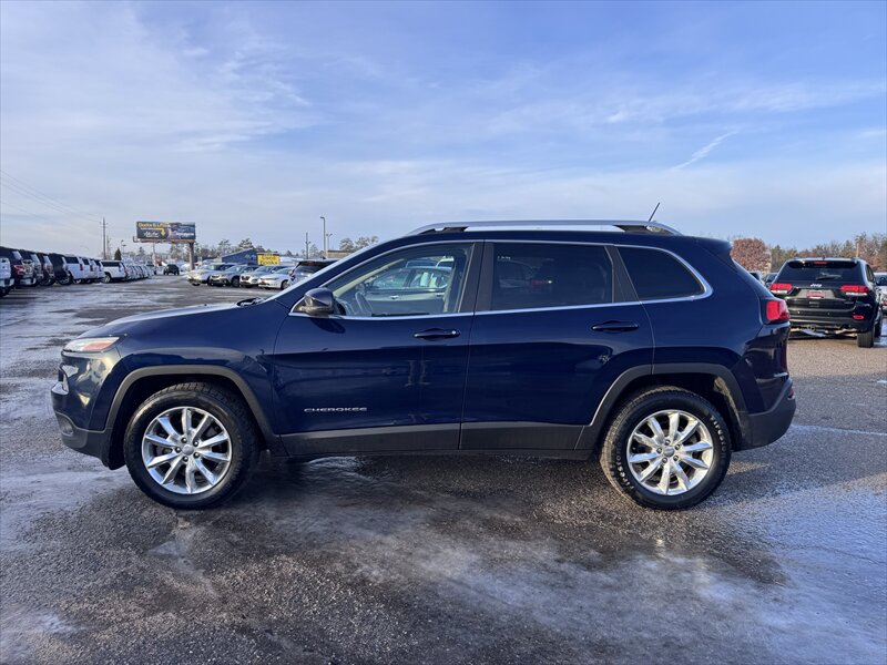 2015 Jeep Cherokee Limited - Photo 5 - Brainerd, MN 56401