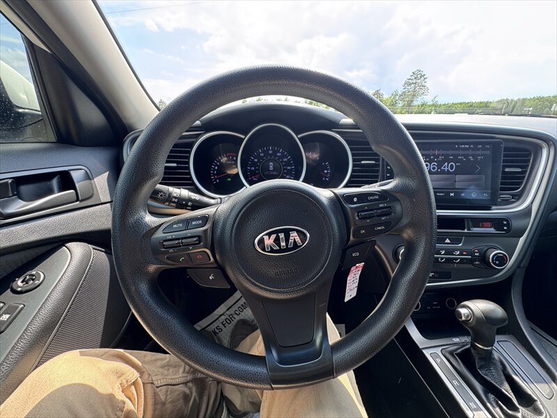2015 Kia Optima LX - Photo 15 - Brainerd, MN 56401