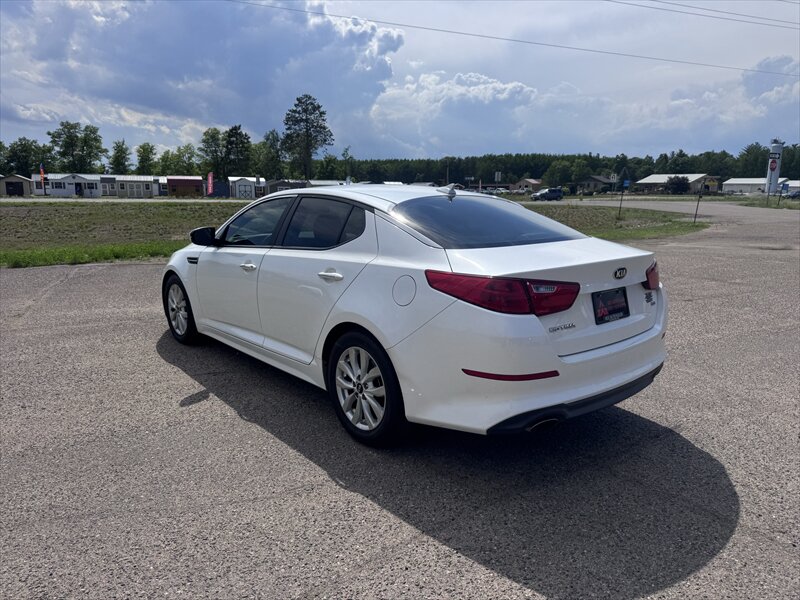 2015 Kia Optima LX - Photo 4 - Brainerd, MN 56401