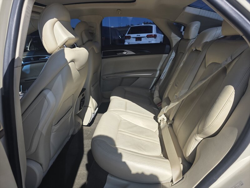 2014 Lincoln MKZ/Zephyr - Photo 11 - Brainerd, MN 56401
