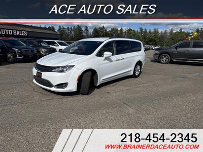 2018 Chrysler Pacifica Touring L Van