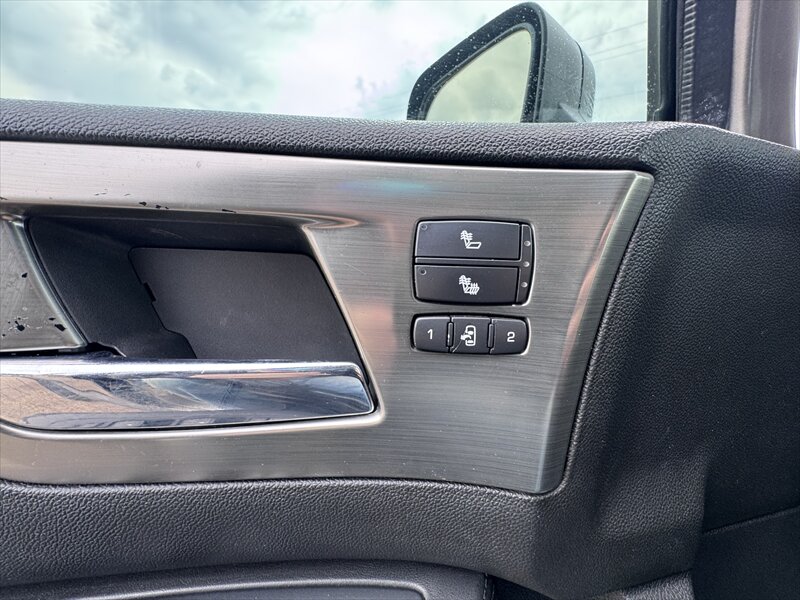 2008 Hummer H2 - Photo 13 - Brainerd, MN 56401