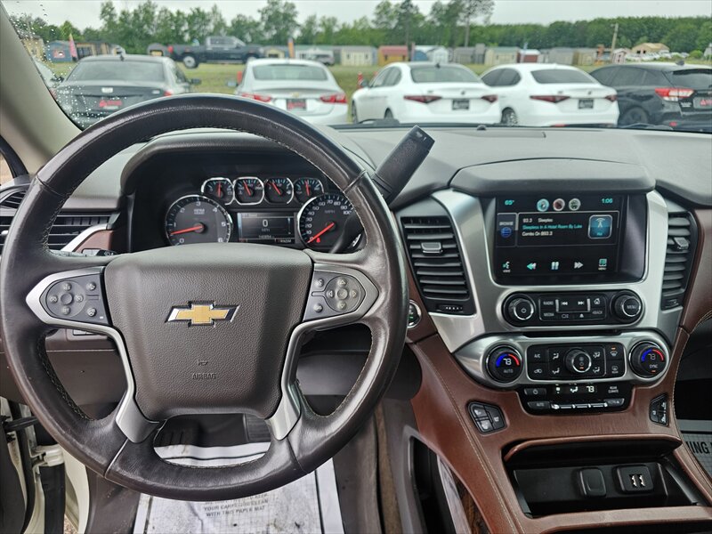 2015 Chevrolet Tahoe LTZ - Photo 17 - Brainerd, MN 56401