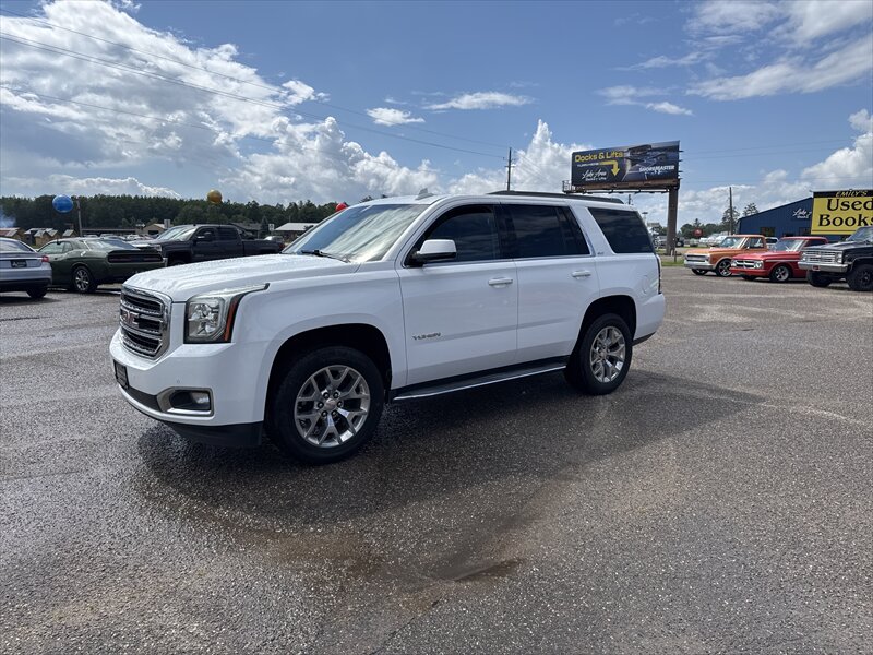 2020 GMC Yukon SLT Standard Edition - Photo 1 - Brainerd, MN 56401