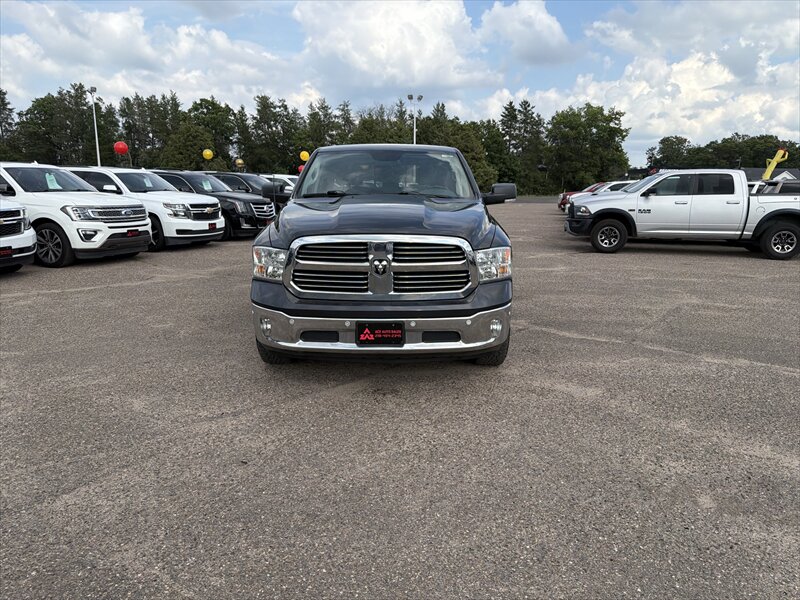 2016 RAM 1500 SLT - Photo 7 - Brainerd, MN 56401