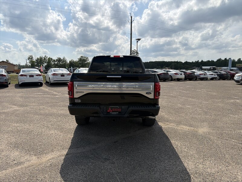 2017 Ford F-150 Limited - Photo 8 - Brainerd, MN 56401