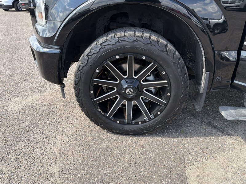 2017 Ford F-150 Limited - Photo 12 - Brainerd, MN 56401