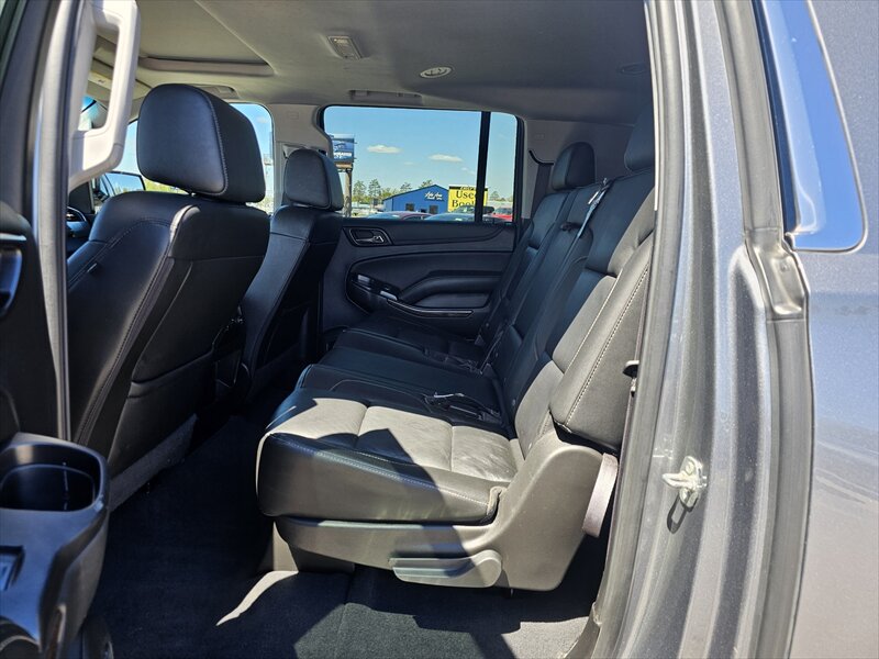 2020 Chevrolet Suburban LT - Photo 19 - Brainerd, MN 56401