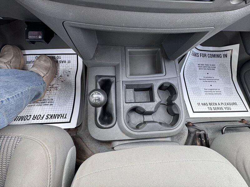 2006 Dodge Ram 2500 ST - Photo 11 - Brainerd, MN 56401
