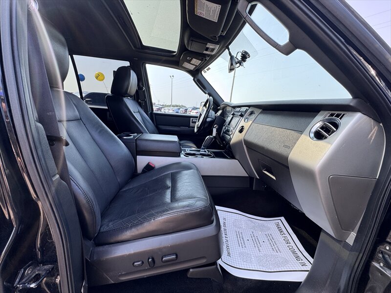 2013 Ford Expedition Limited - Photo 12 - Brainerd, MN 56401