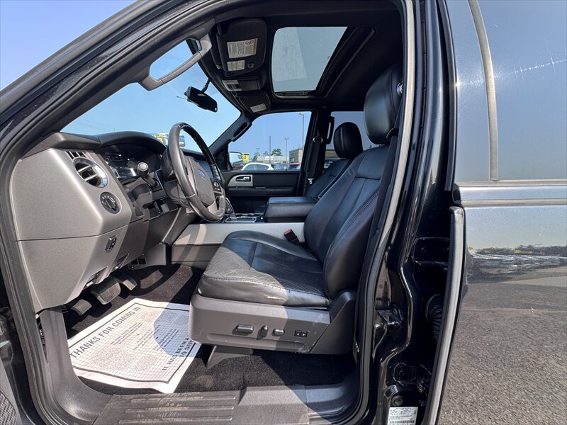 2013 Ford Expedition Limited - Photo 10 - Brainerd, MN 56401