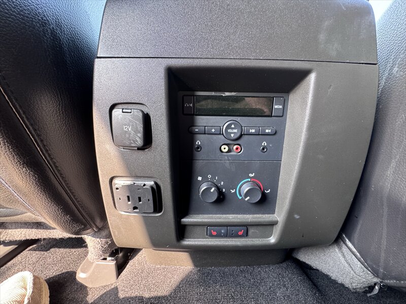 2013 Ford Expedition Limited - Photo 24 - Brainerd, MN 56401
