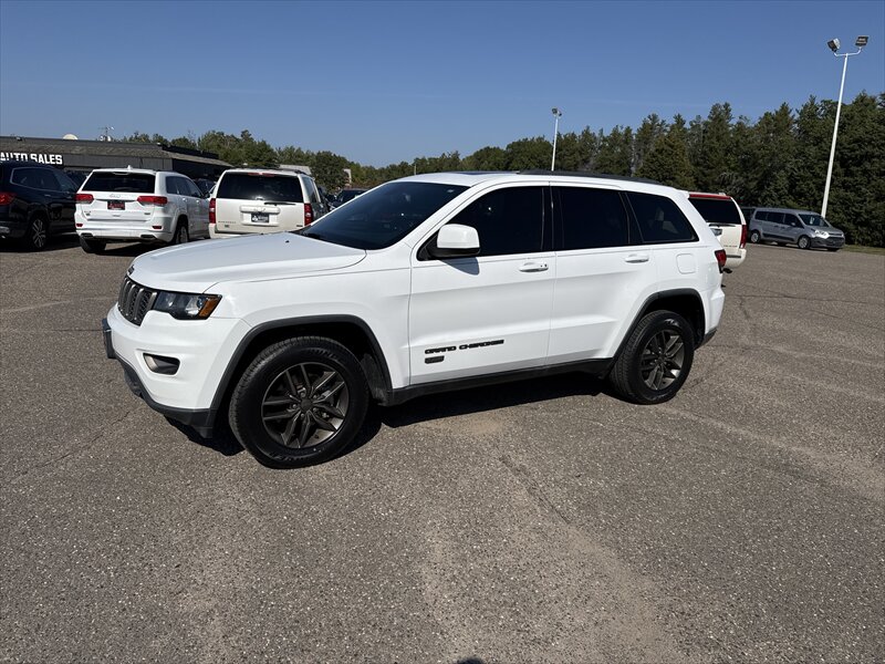 2016 Jeep Grand Cherokee Laredo  