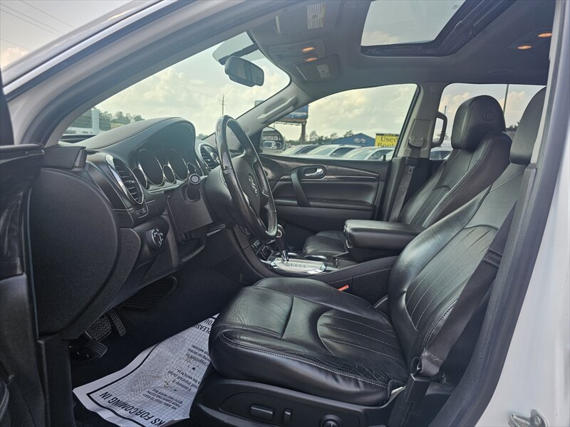 2016 Buick Enclave Leather - Photo 11 - Brainerd, MN 56401