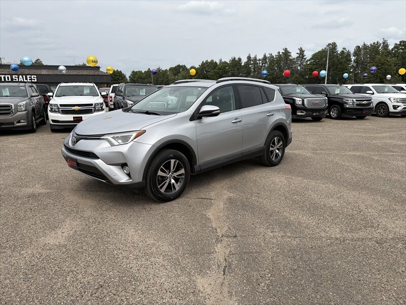 2017 Toyota RAV4 XLE   - Photo 1 - Brainerd, MN 56401