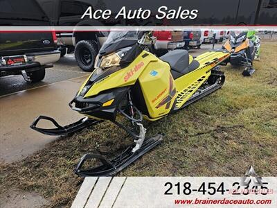 2015 Ski-Doo Summit X 800 174 Snowmobile