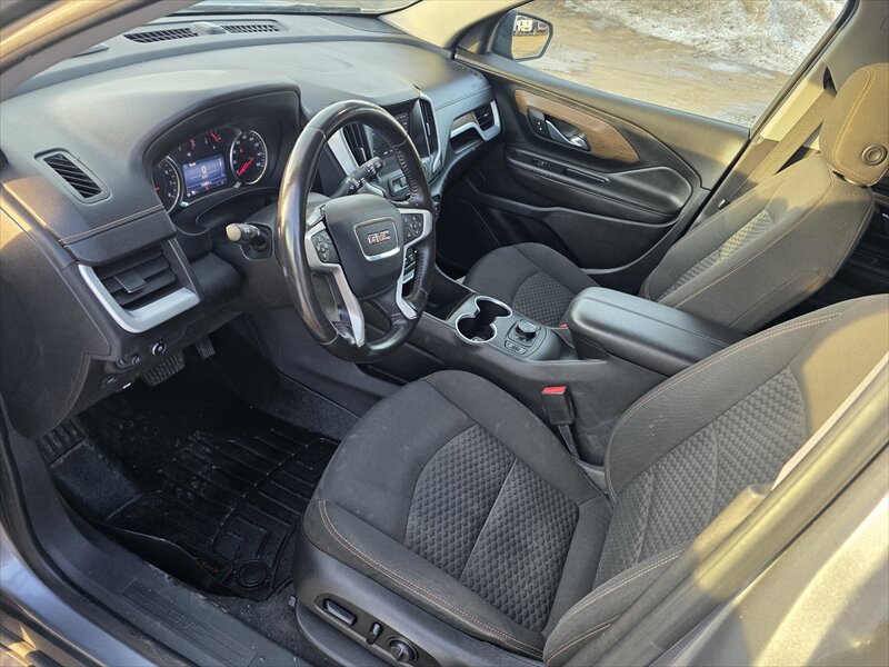 2020 GMC Terrain SLE - Photo 10 - Brainerd, MN 56401