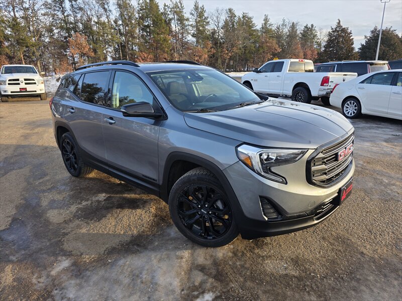 2020 GMC Terrain SLE - Photo 2 - Brainerd, MN 56401