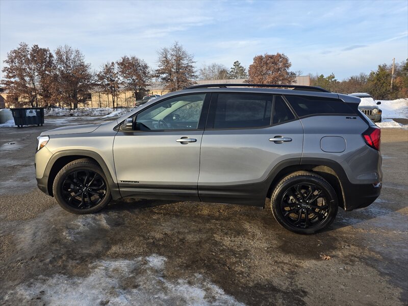2020 GMC Terrain SLE - Photo 7 - Brainerd, MN 56401