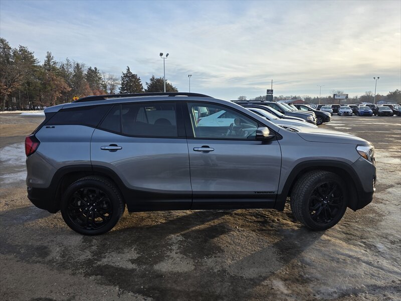 2020 GMC Terrain SLE - Photo 8 - Brainerd, MN 56401