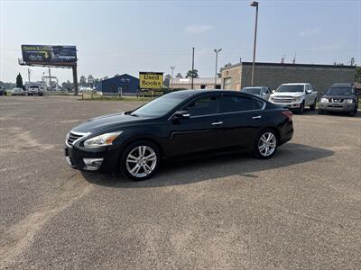 2013 Nissan Altima 3.5 S Sedan