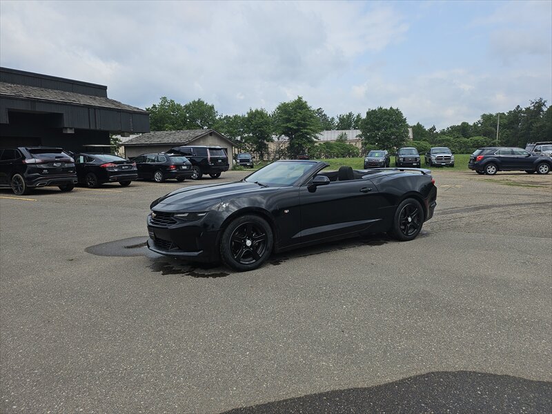 2019 Chevrolet Camaro LT - Photo 1 - Brainerd, MN 56401