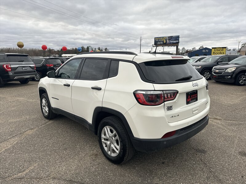 2018 Jeep Compass Sport - Photo 4 - Brainerd, MN 56401