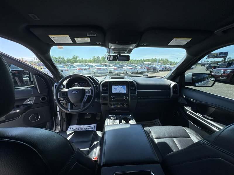 2019 Ford Expedition XLT - Photo 13 - Brainerd, MN 56401