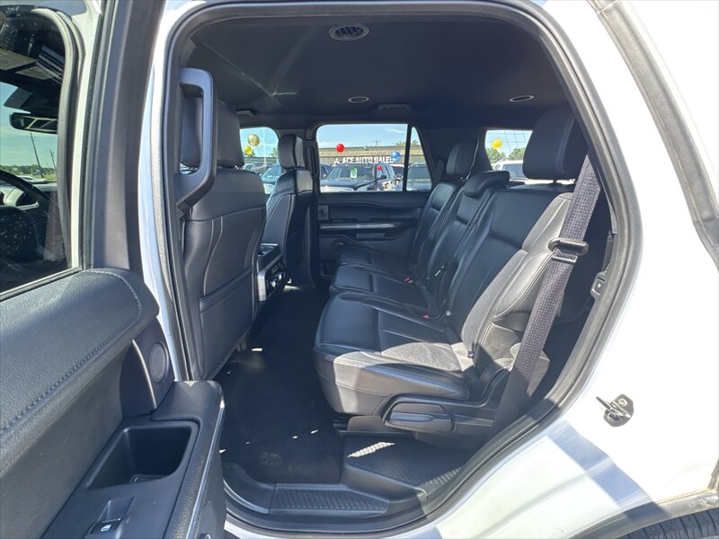 2019 Ford Expedition XLT - Photo 20 - Brainerd, MN 56401