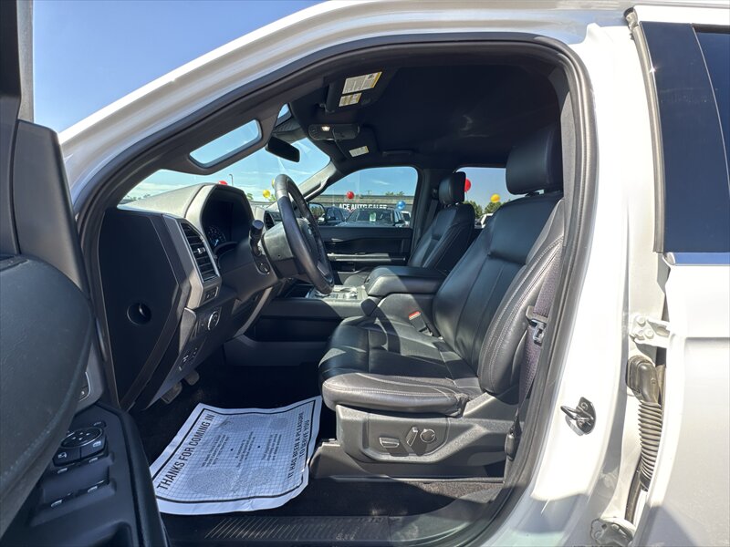 2019 Ford Expedition XLT - Photo 12 - Brainerd, MN 56401