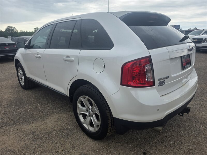 2013 Ford Edge SEL - Photo 4 - Brainerd, MN 56401