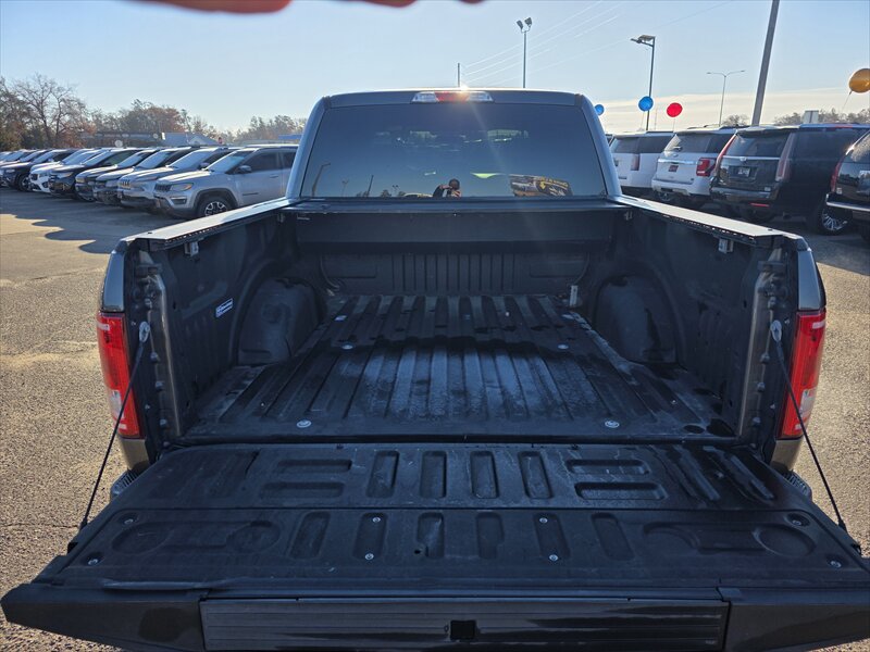 2015 Ford F-150 XL - Photo 8 - Brainerd, MN 56401