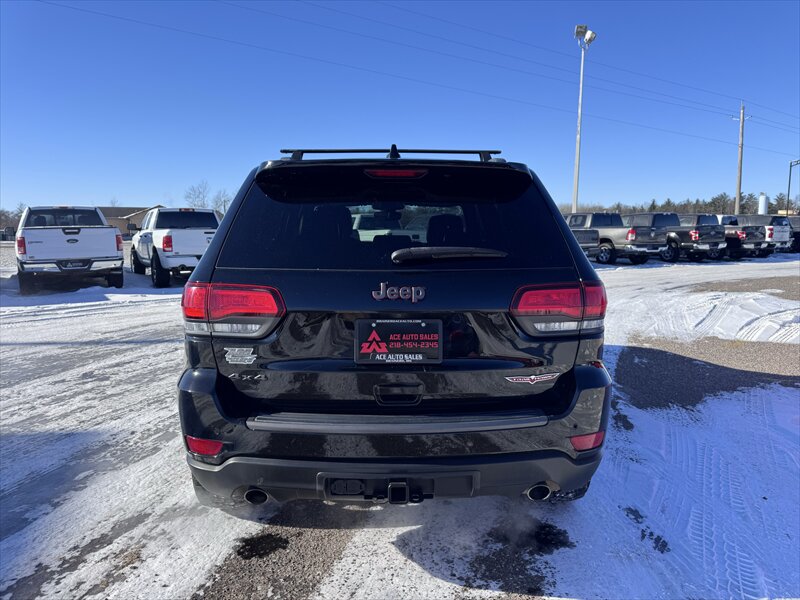 2019 Jeep Grand Cherokee Trailhawk - Photo 8 - Brainerd, MN 56401