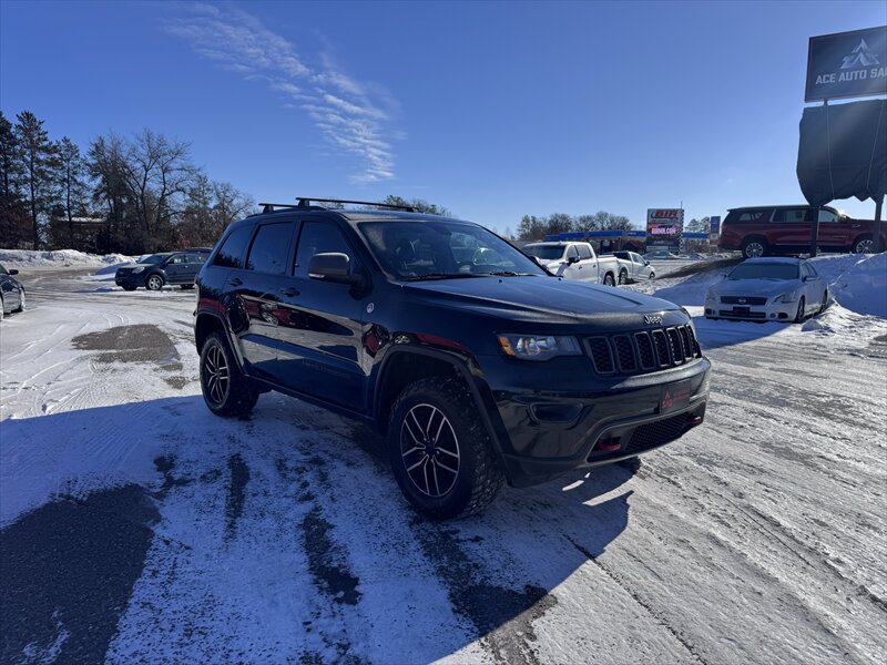 2019 Jeep Grand Cherokee Trailhawk   - Photo 1 - Brainerd, MN 56401