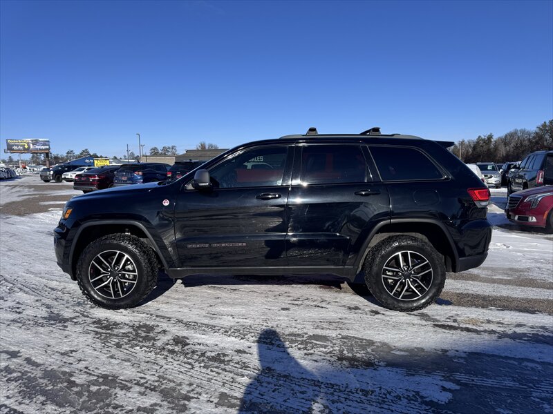 2019 Jeep Grand Cherokee Trailhawk - Photo 5 - Brainerd, MN 56401