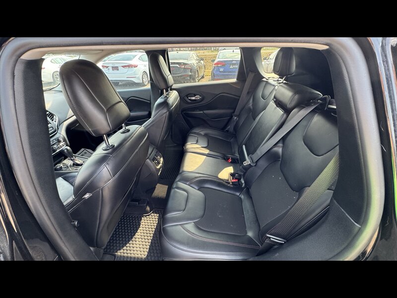 2020 Jeep Cherokee Trailhawk - Photo 13 - Brainerd, MN 56401