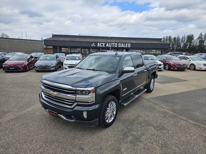 2017 Chevrolet Silverado 1500 High Country   - Photo 1 - Brainerd, MN 56401