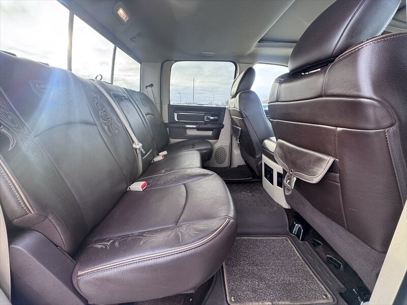 2014 RAM 1500 Laramie Longhorn - Photo 24 - Brainerd, MN 56401