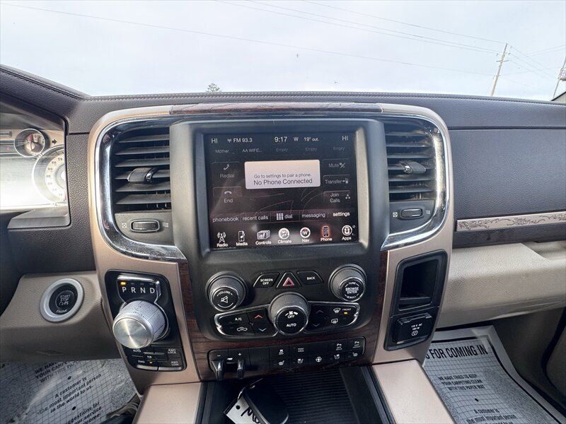 2014 RAM 1500 Laramie Longhorn - Photo 17 - Brainerd, MN 56401