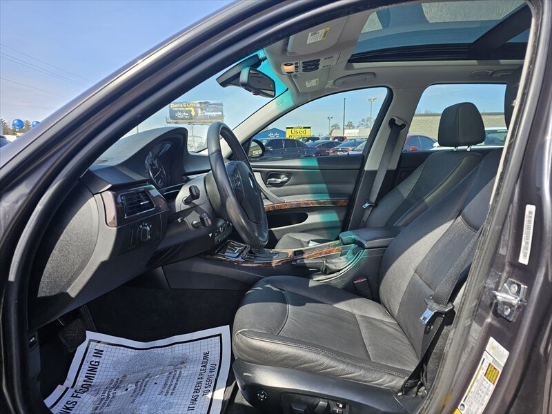 2008 BMW 328xi - Photo 9 - Brainerd, MN 56401