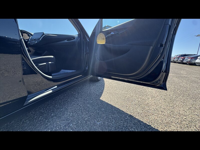 2024 Chevrolet Malibu LT - Photo 10 - Brainerd, MN 56401