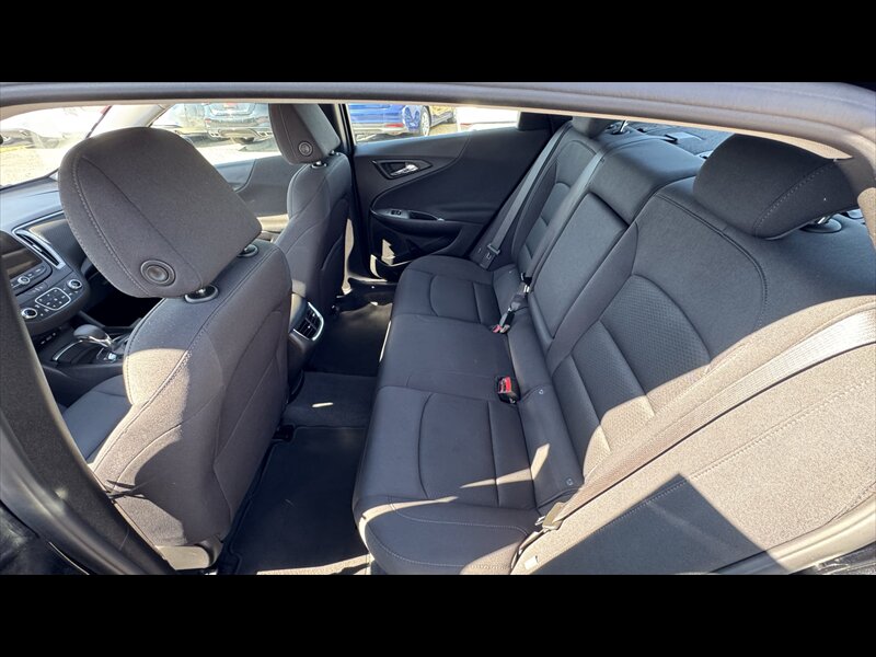 2024 Chevrolet Malibu LT - Photo 12 - Brainerd, MN 56401