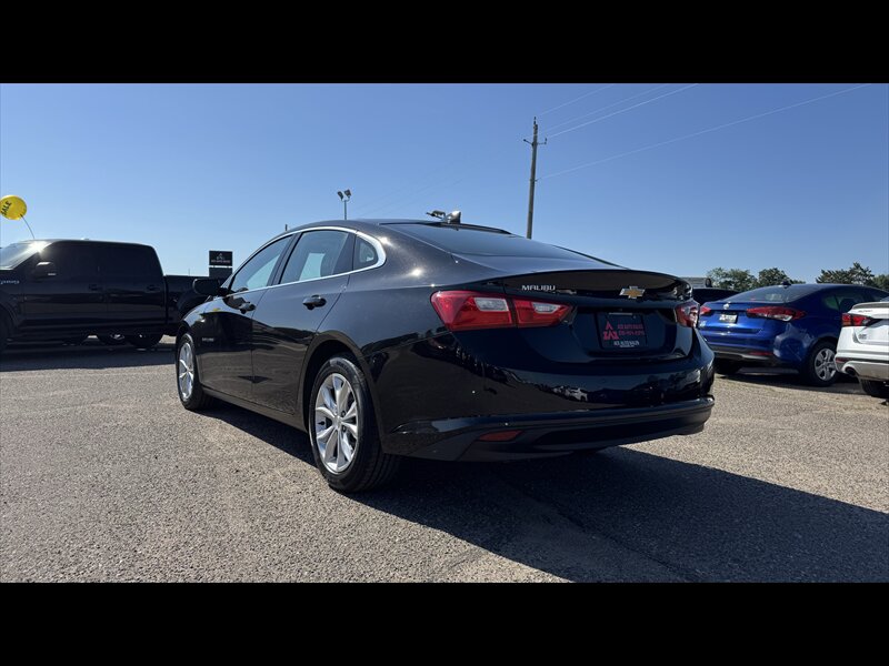 2024 Chevrolet Malibu LT - Photo 7 - Brainerd, MN 56401