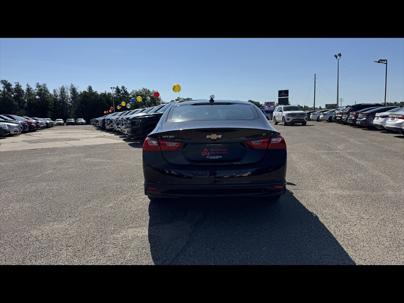 2024 Chevrolet Malibu LT - Photo 6 - Brainerd, MN 56401